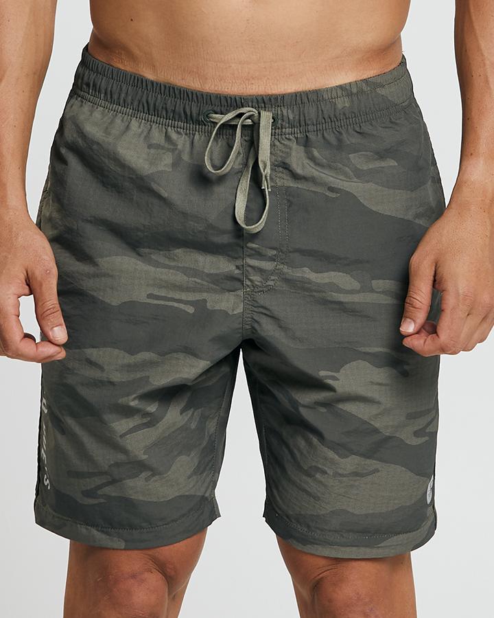 The Mad Hueys Dingo Quick Dry Volley Shorts Camo - Fish City Hamilton - 28 -